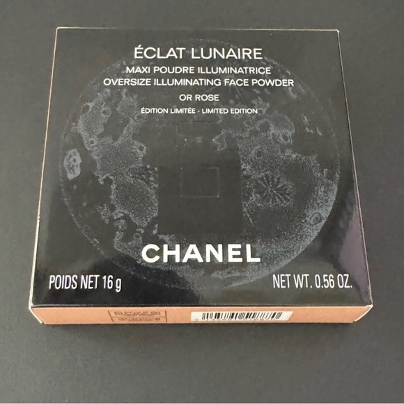 CHANEL Eclat LUNAIRE Oversize Limited Edition Iluminating Face Powder - Picture 11 of 13